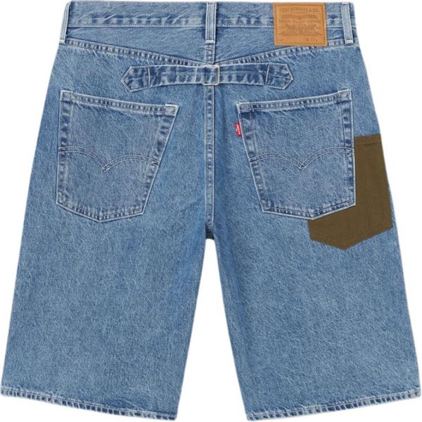 Levis