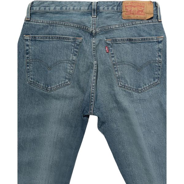 Levis