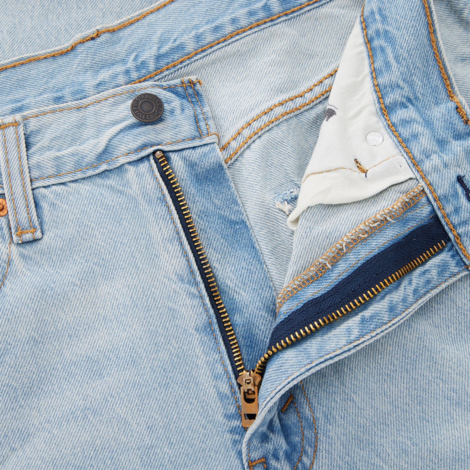 Levis
