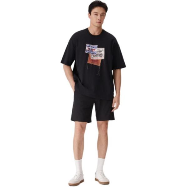 Levis T