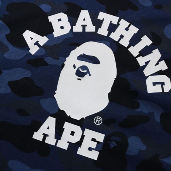 A BATHING APE T