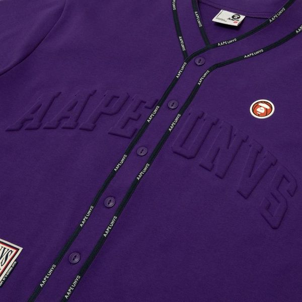 AAPE T