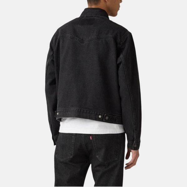 Levis
