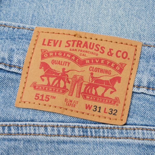Levis