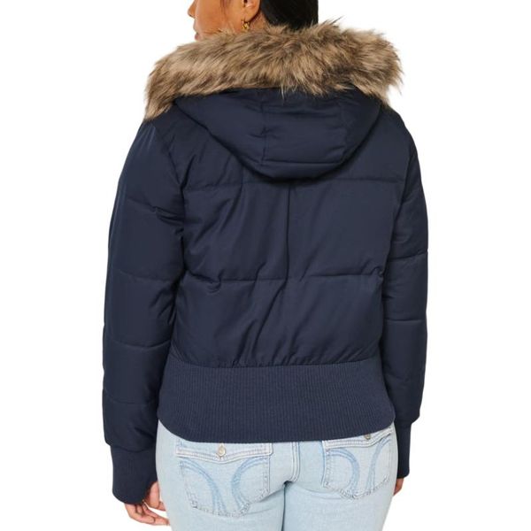 Hollister/