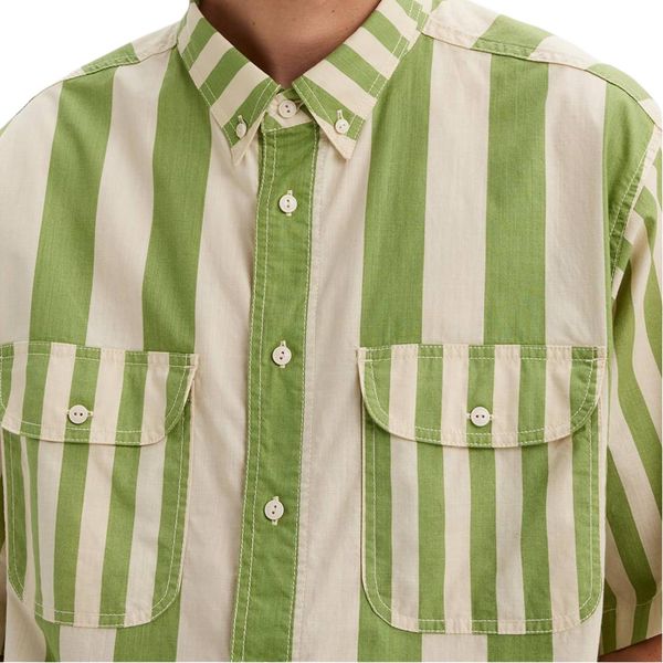 Levis