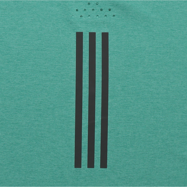 Adidas /