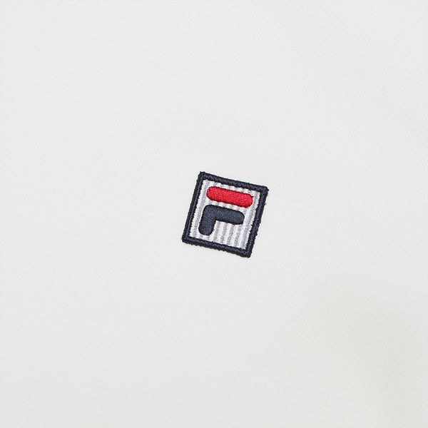 FILA T