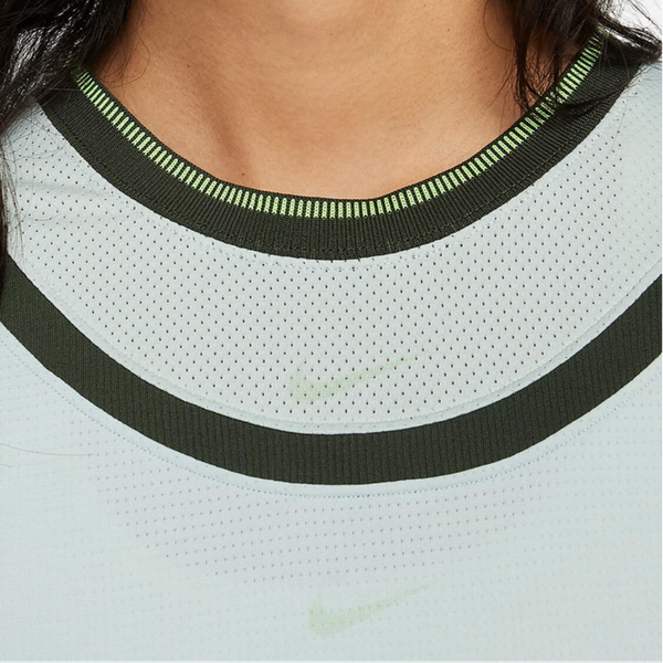 Nike ISPA