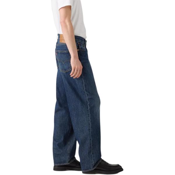 Levis