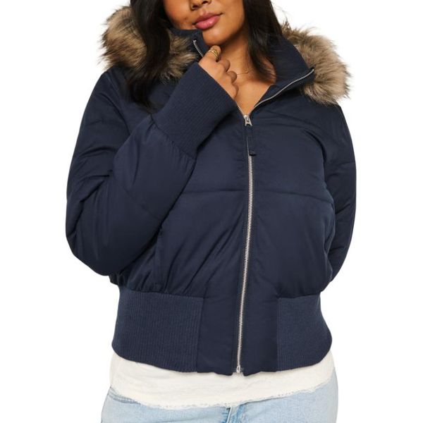 Hollister/