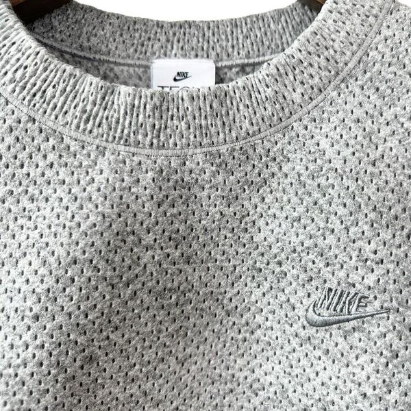 Nike Forward