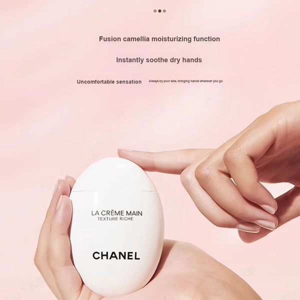 CHANEL White Egg