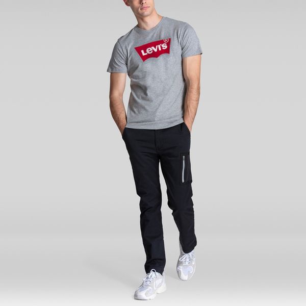 Levis T