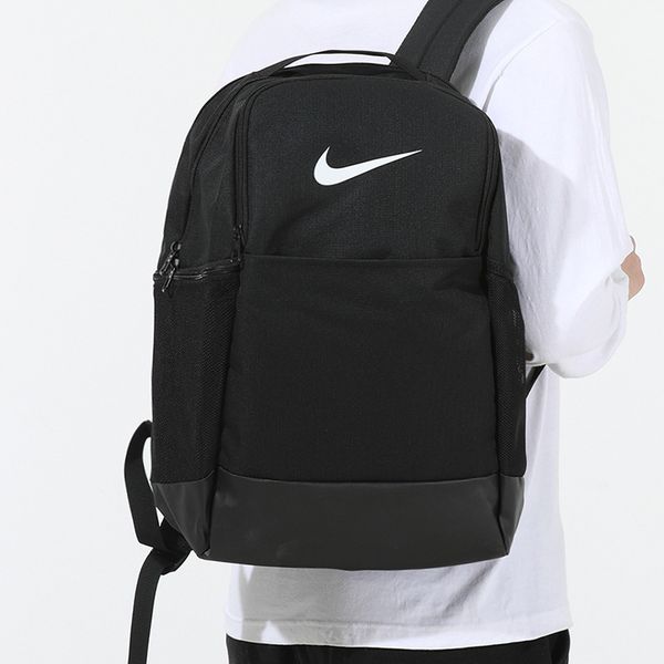 Nike ()