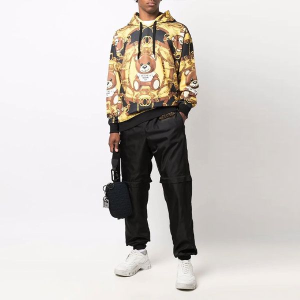 MOSCHINO