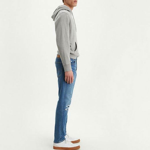 Levis