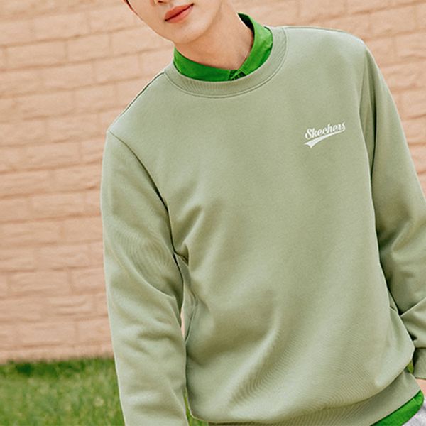 Skechers