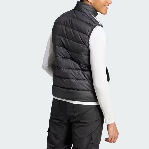 Adidas Essential