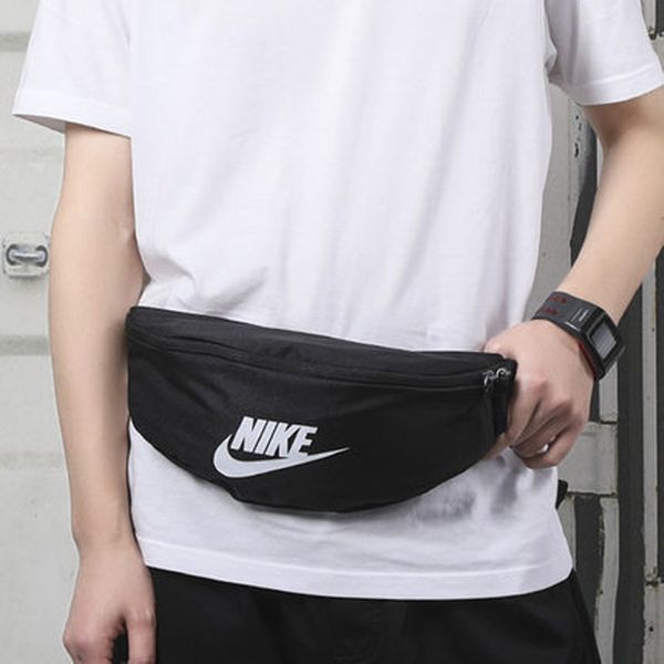 Nike ()