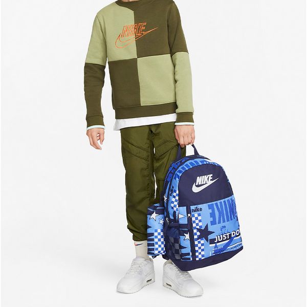 Nike ()