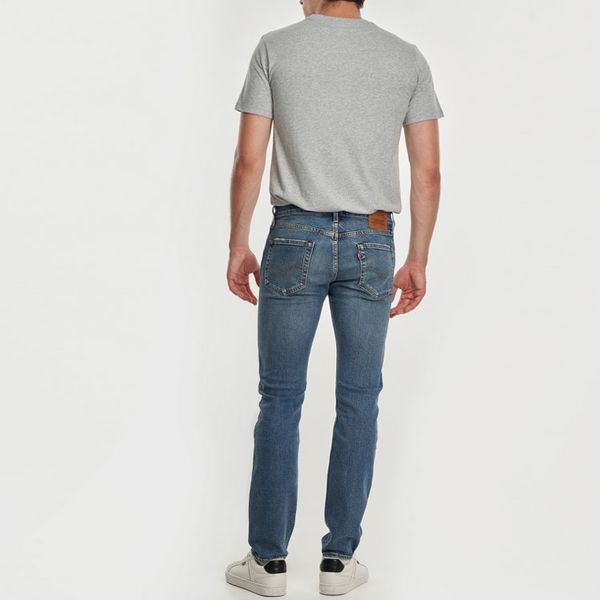 Levis