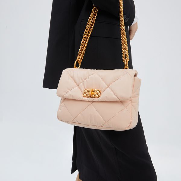 CHARLES&KEITH