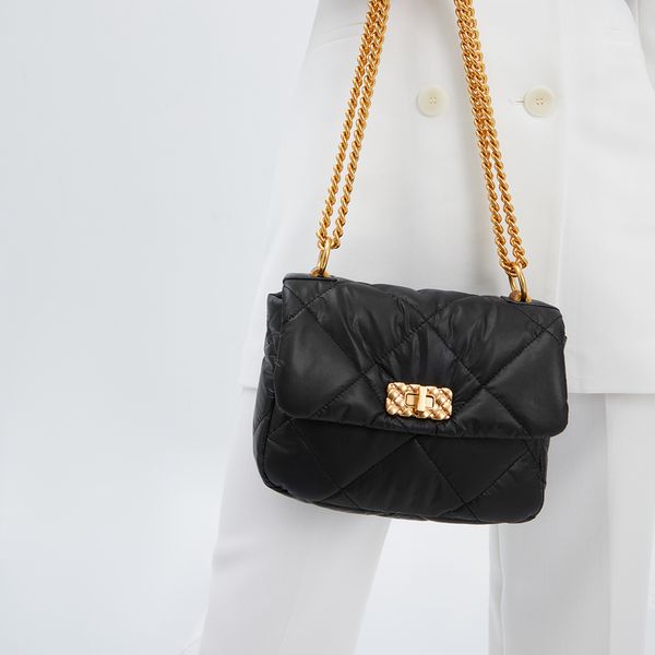CHARLES&KEITH
