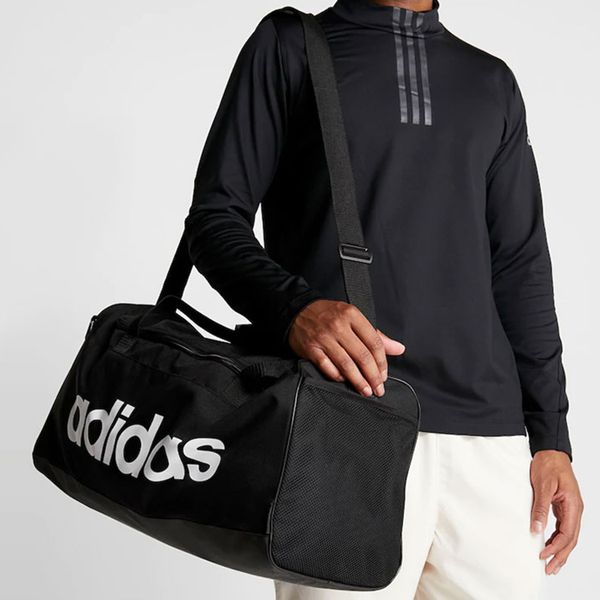 Adidas ()