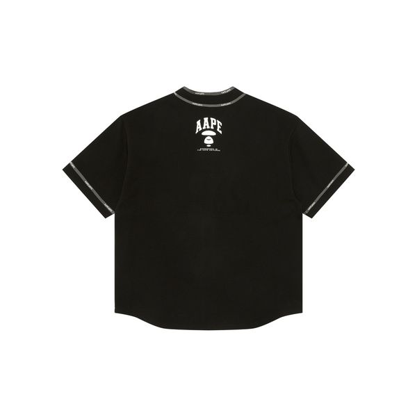 AAPE T