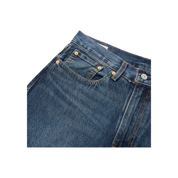 Levis