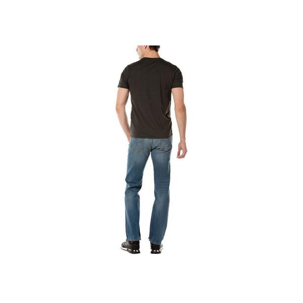 Levis - T