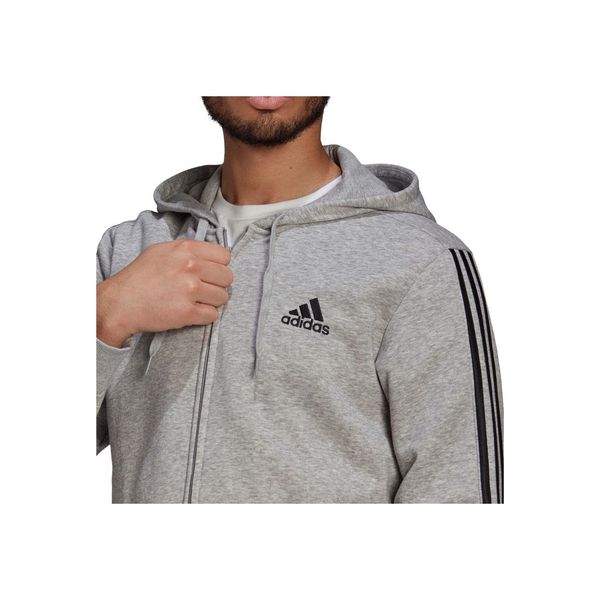 Adidas Essentials