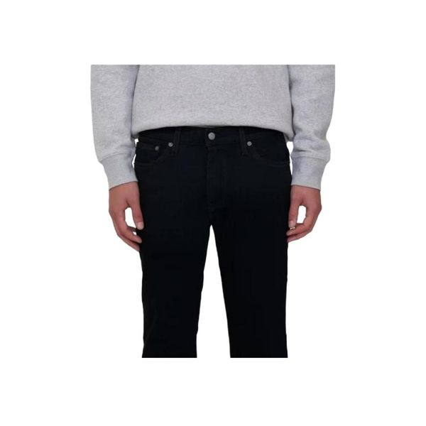 Levis