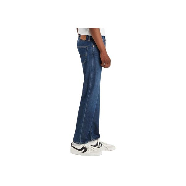 Levis
