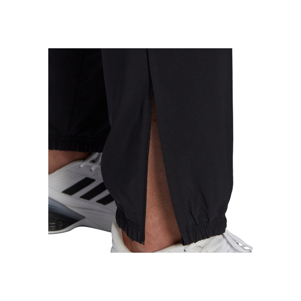 Adidas Essential