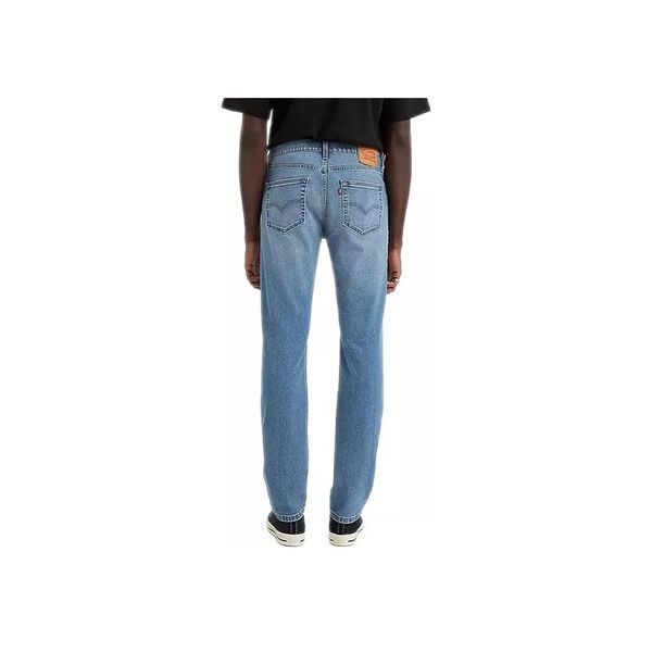 Levis