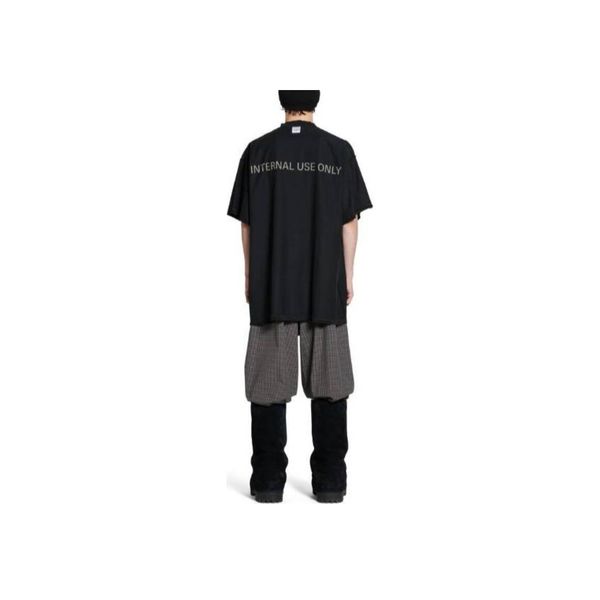 Balenciaga T- (Standard)