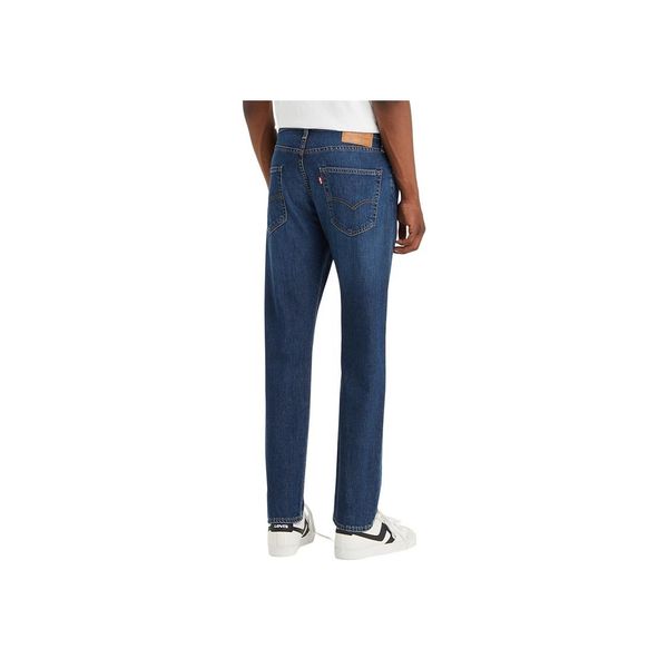 Levis