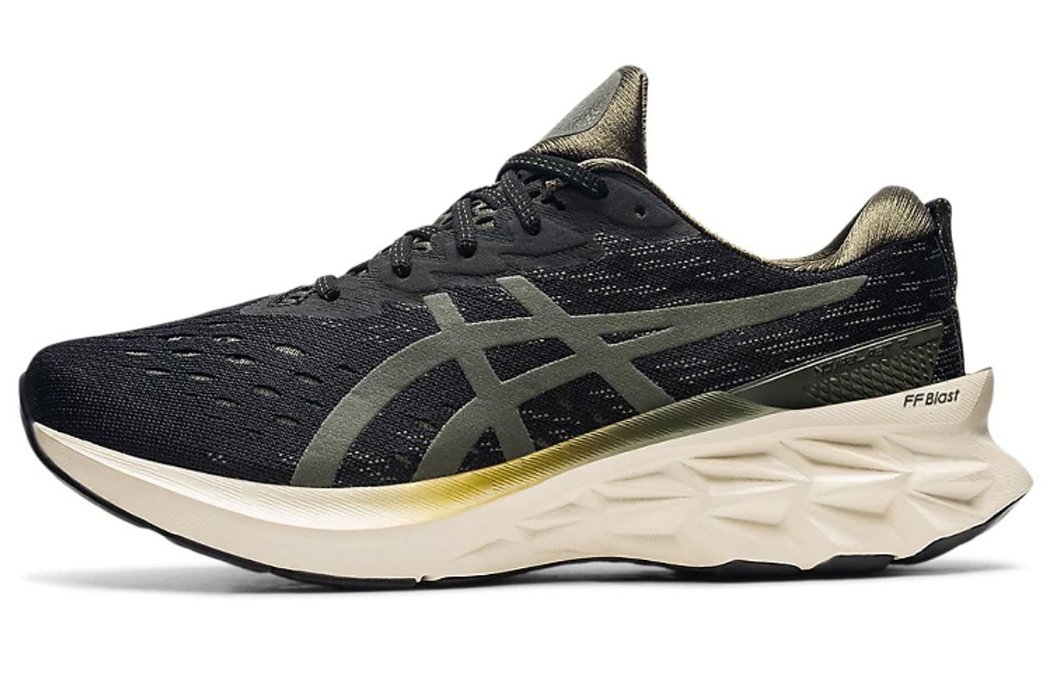 Asics Novablast 2