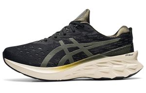Asics Novablast 2