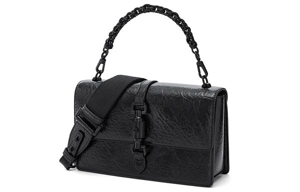 CHARLES&KEITH