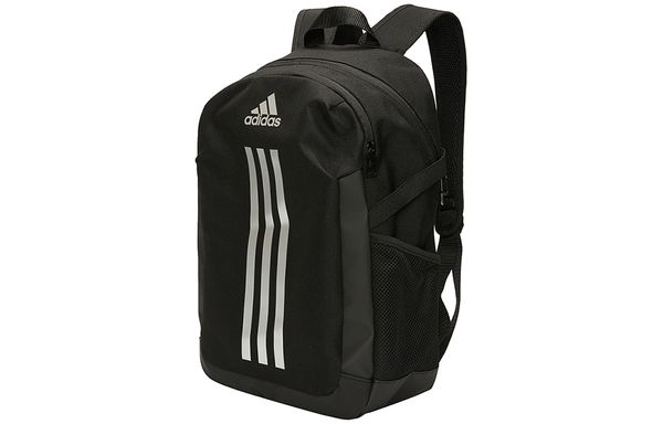 Adidas ()