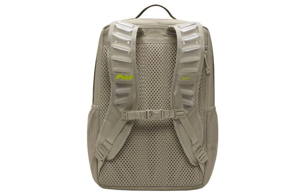 Nike (Standard)