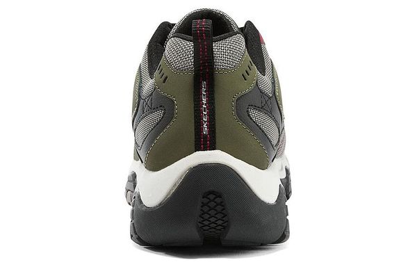 Skechers