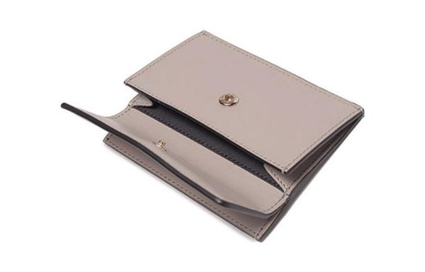 FENDI ()