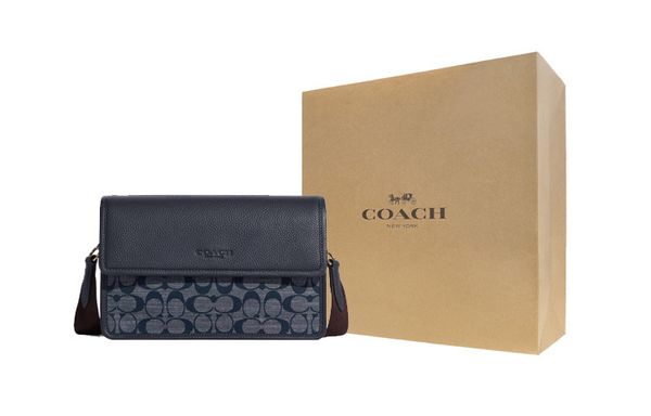 COACH