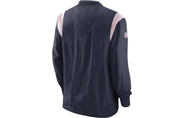 Nike Athletic STACK T
