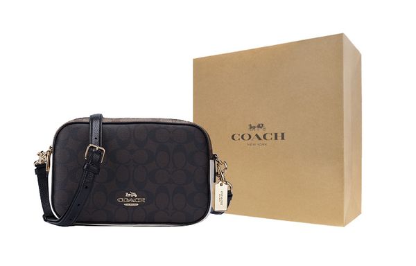 COACH