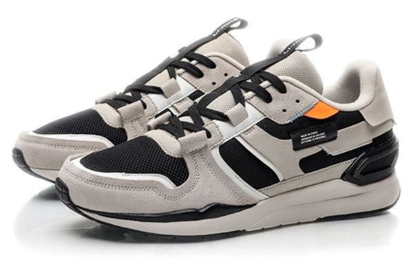 Li NING